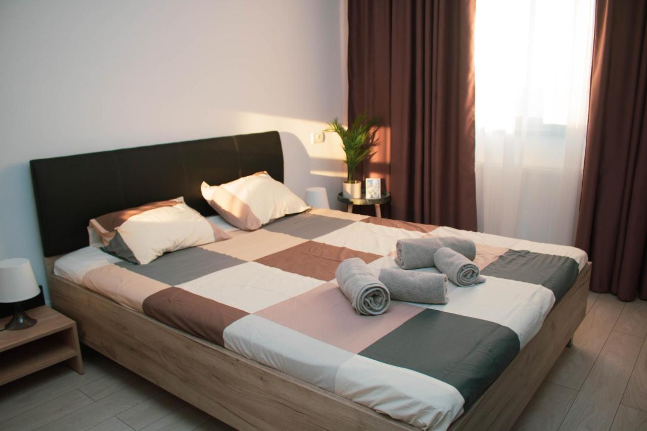 Cozy Special Lake View Apartment *